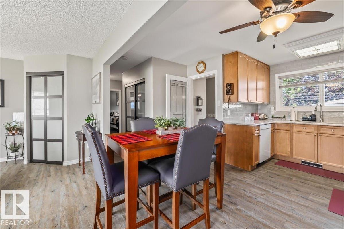 7408 133 Avenue Nw, Edmonton, AB