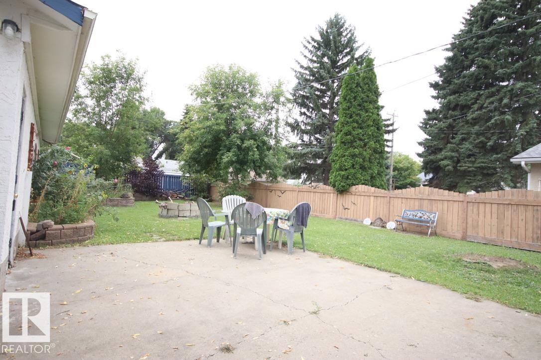 3639 109 Avenue Nw, Edmonton, AB