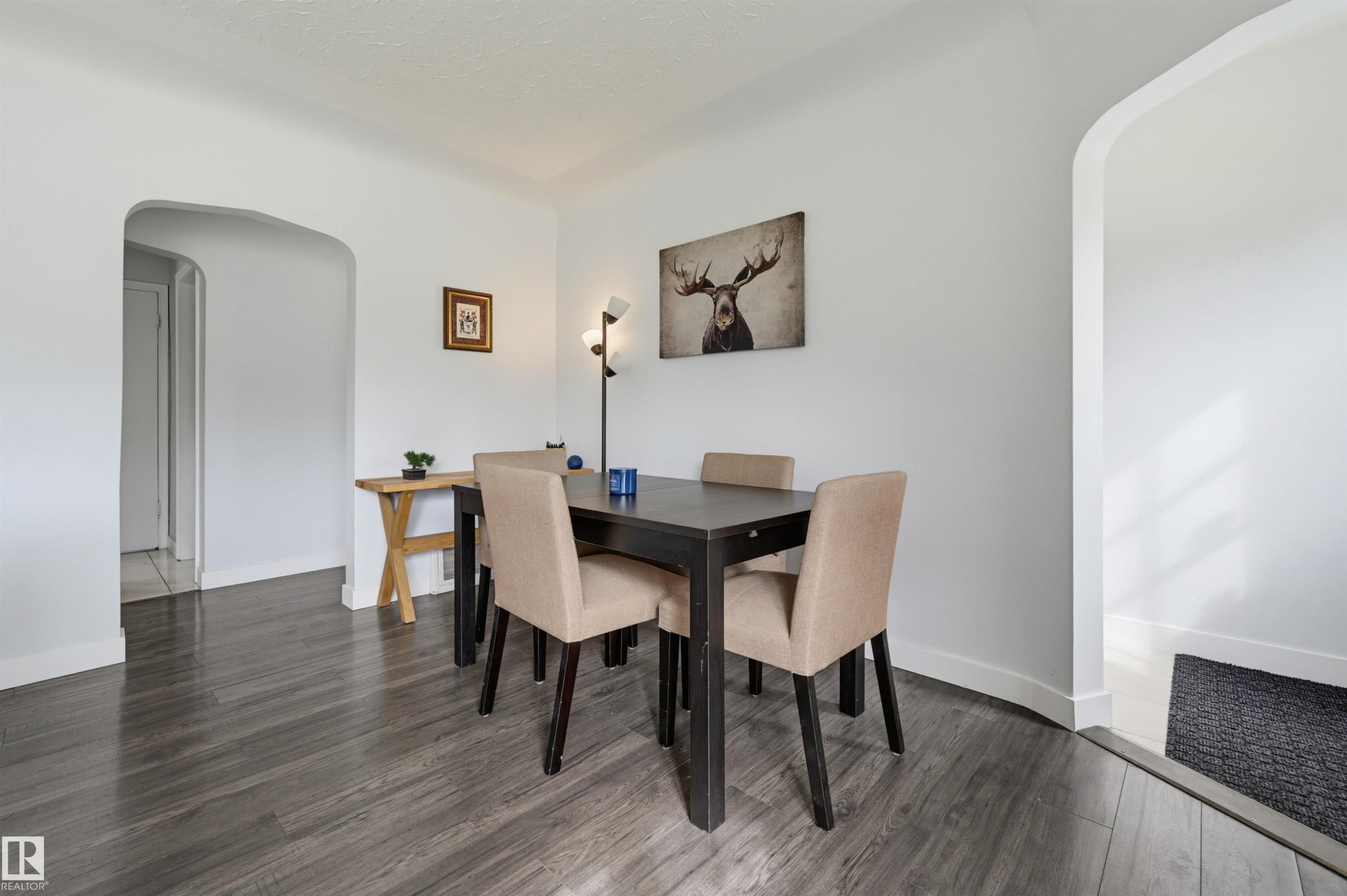 10670 61 Avenue Nw, Edmonton, AB