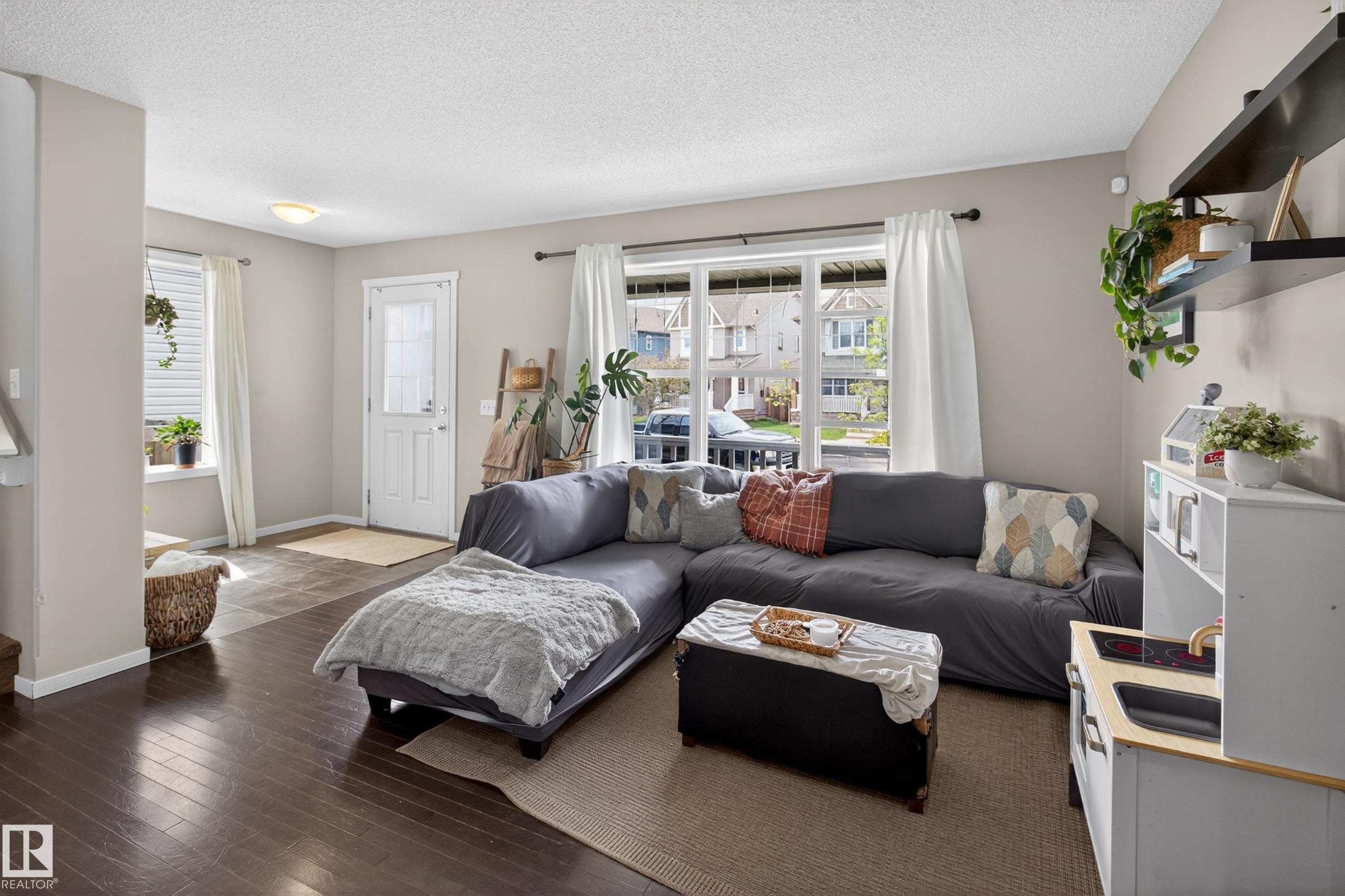 3611 12 Street Nw, Edmonton, AB