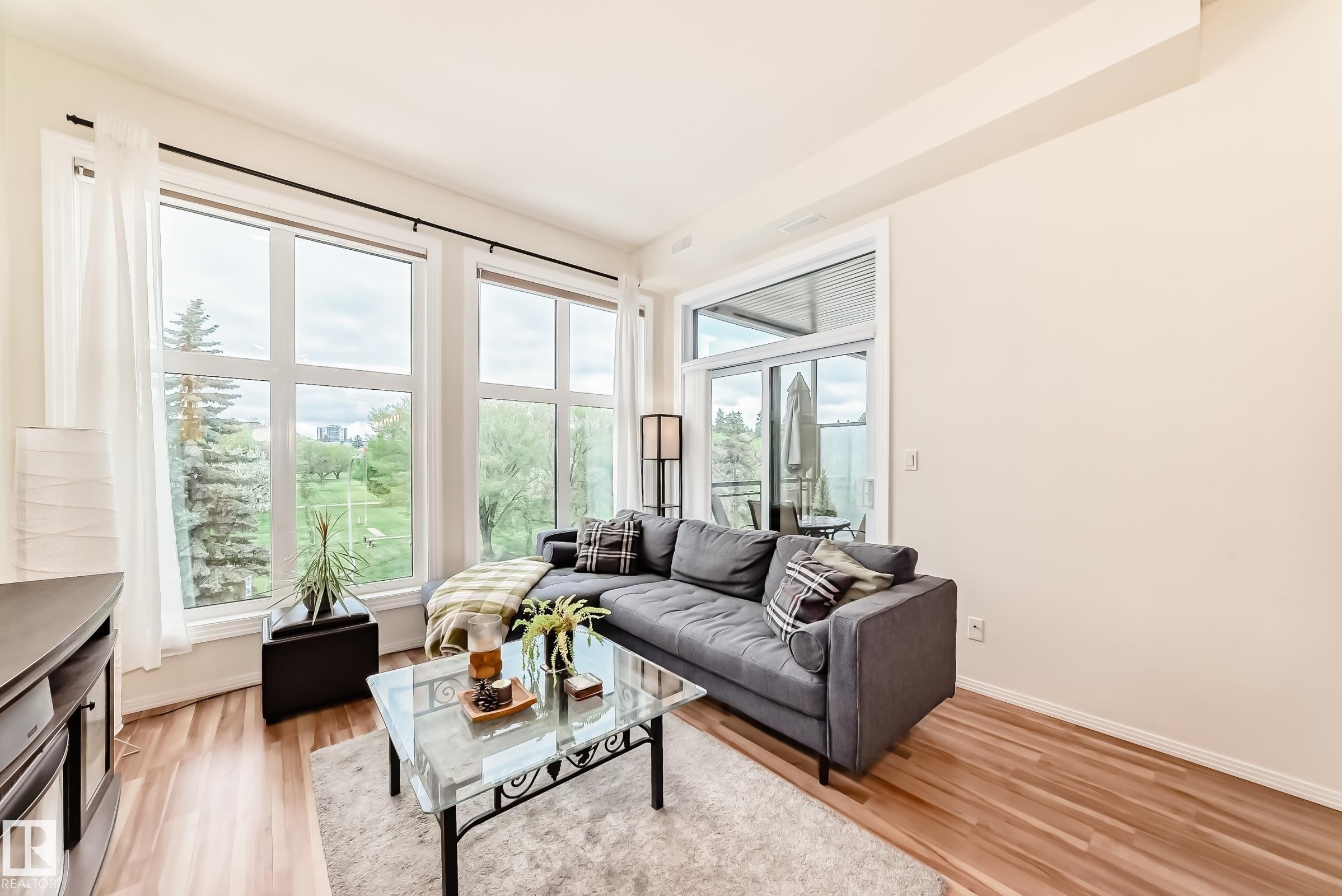 #303 10531 117 St Nw, Edmonton, AB