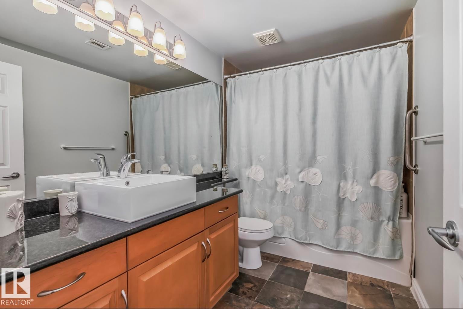 #108 10108 125 St Nw, Edmonton, AB