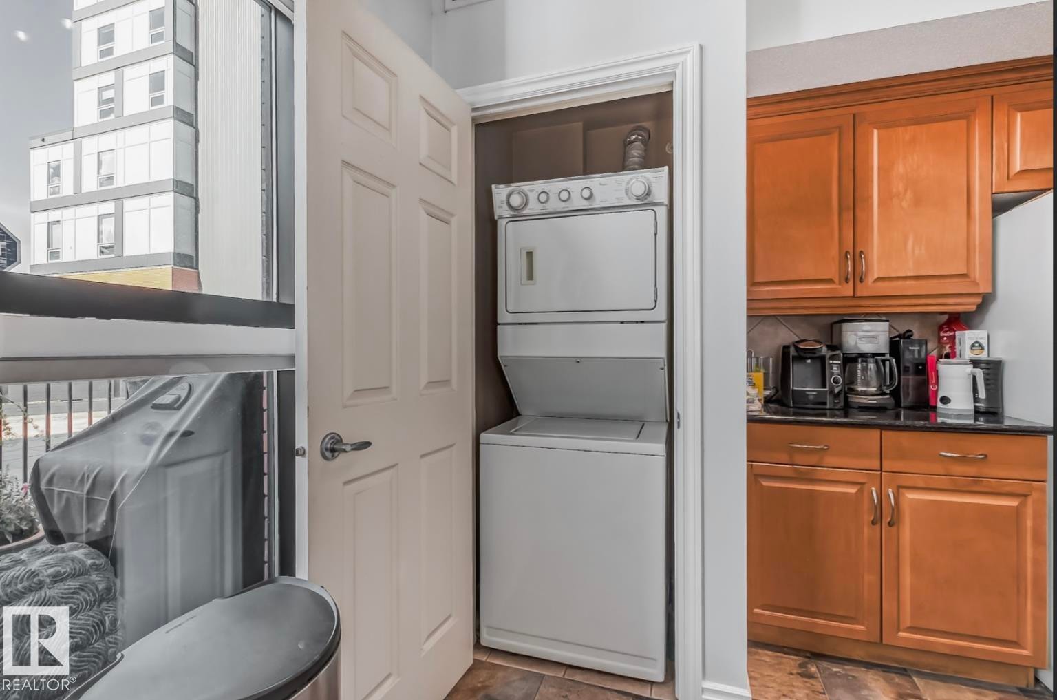 #108 10108 125 St Nw, Edmonton, AB