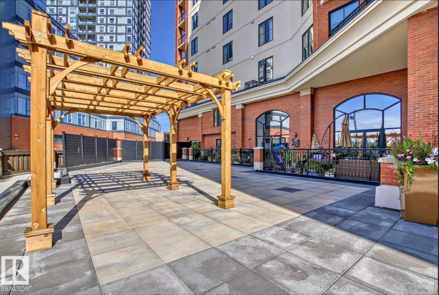 #108 10108 125 St Nw, Edmonton, AB