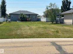 4305 60 Avenue  Vegreville, AB T9C 1R4