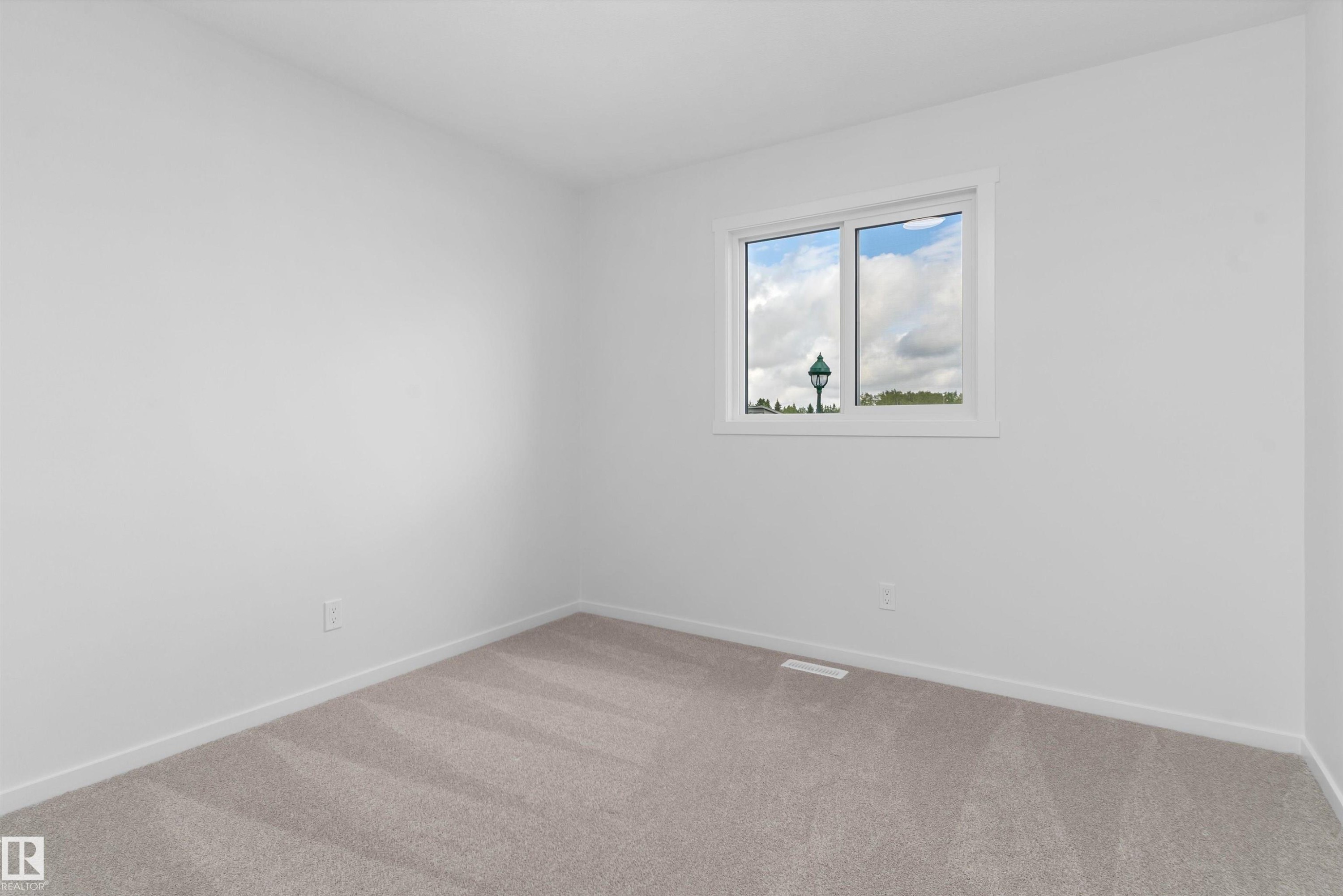 210 Stetson Loop, Ardrossan, AB