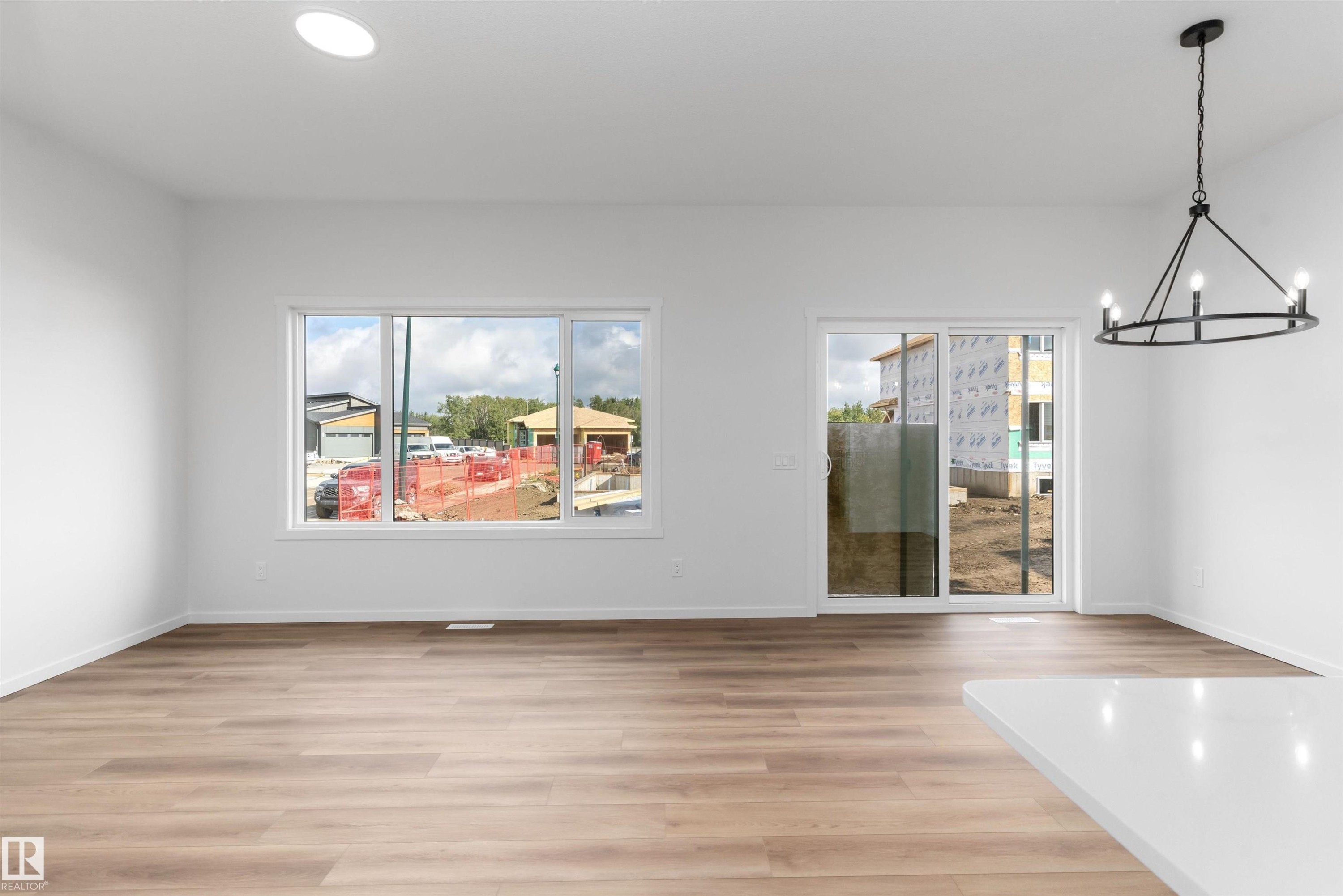 210 Stetson Loop, Ardrossan, AB