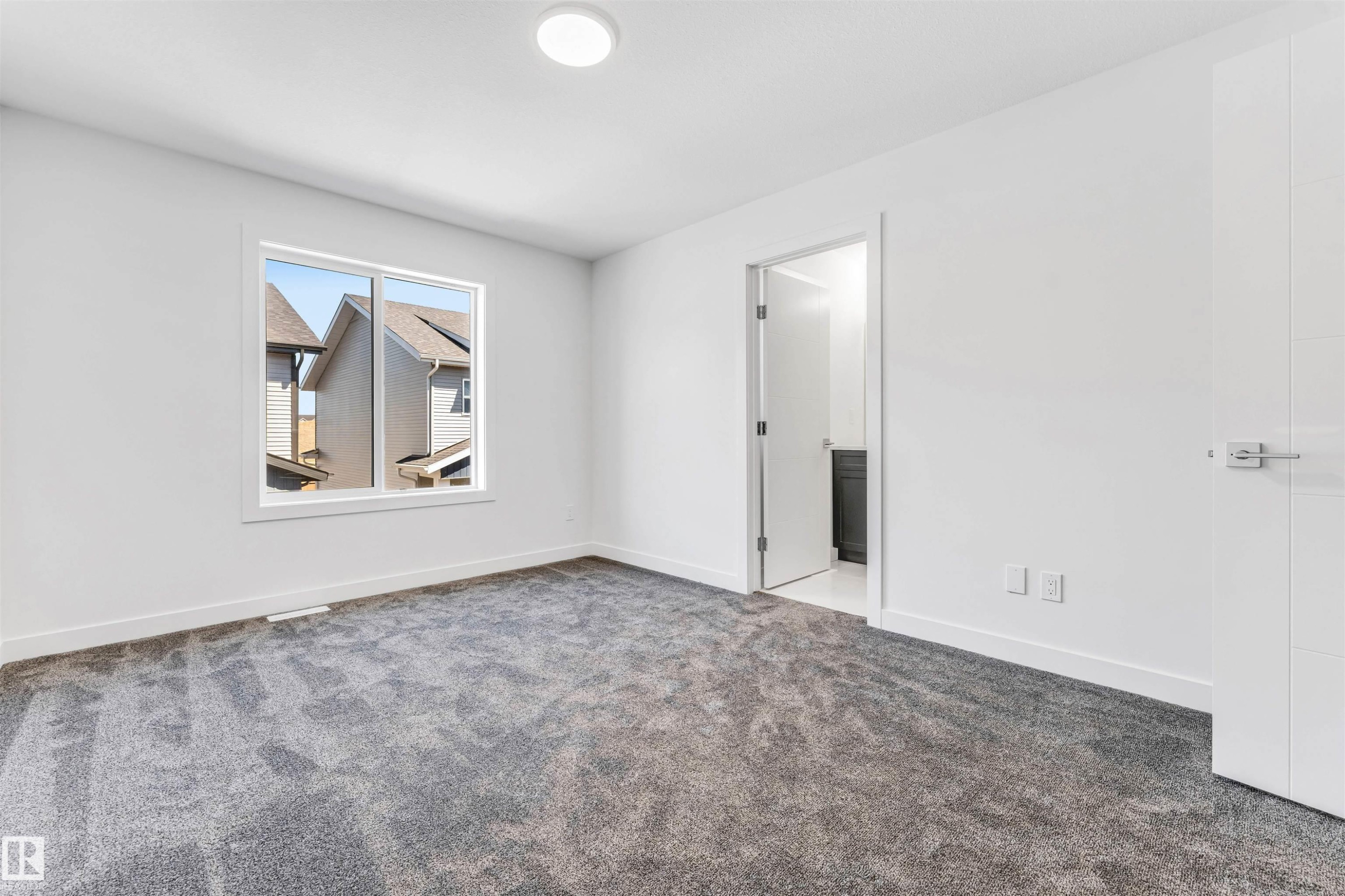 Neutral color palette with textured carpet flooring - #48 710 Mattson Dr Sw Sw, Edmonton, AB