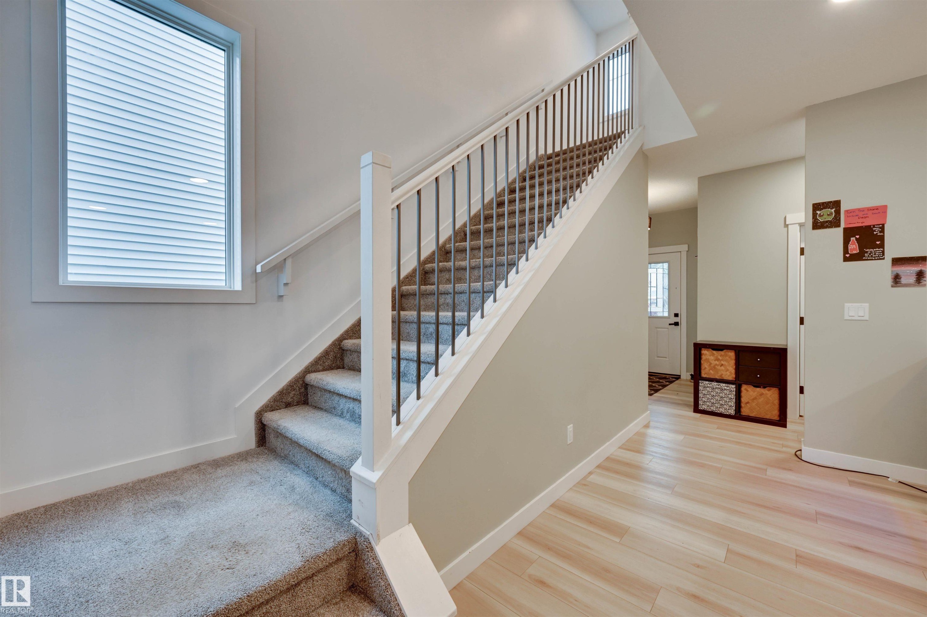 662 Astoria Way, Devon, AB