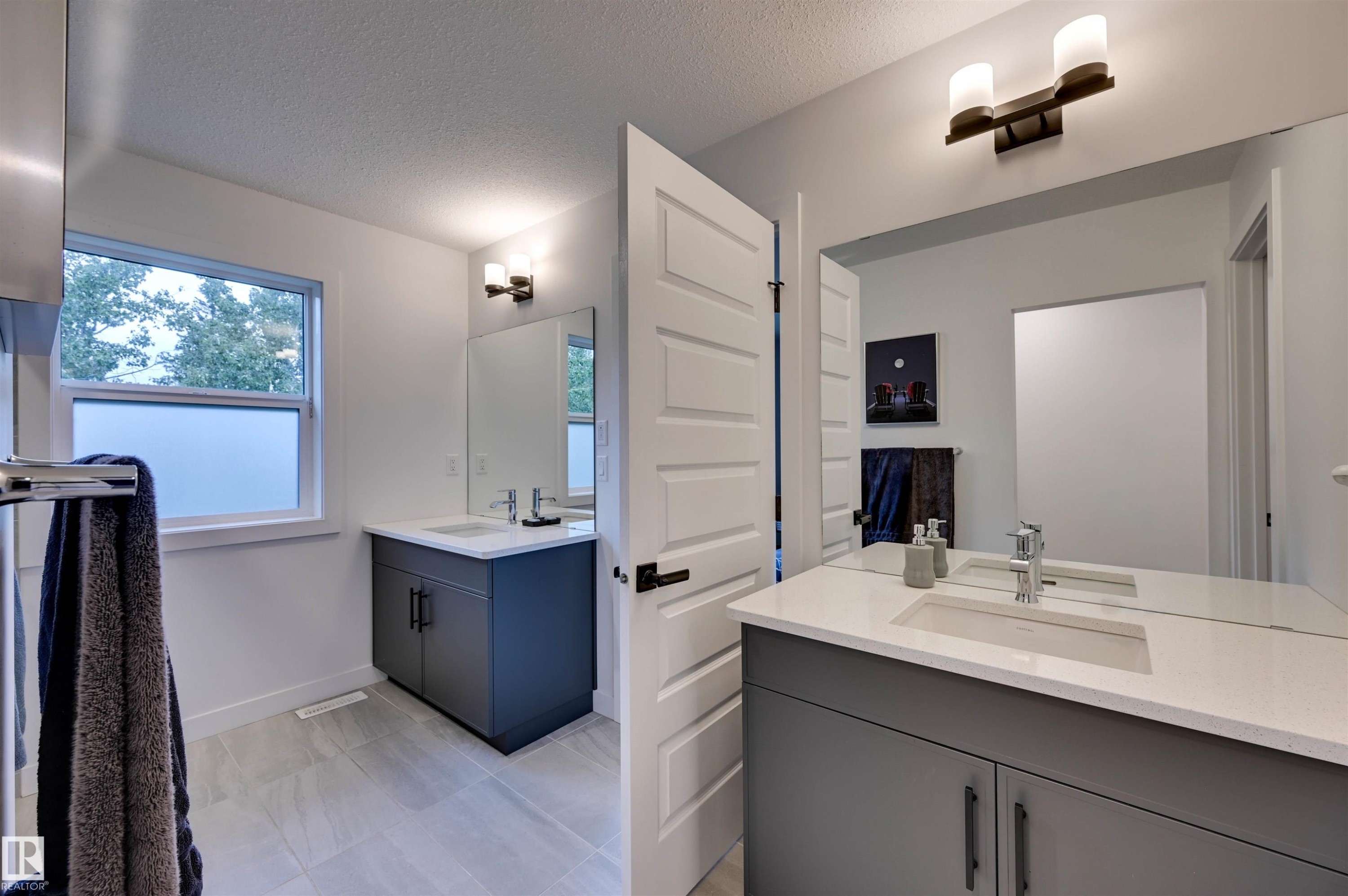 662 Astoria Way, Devon, AB
