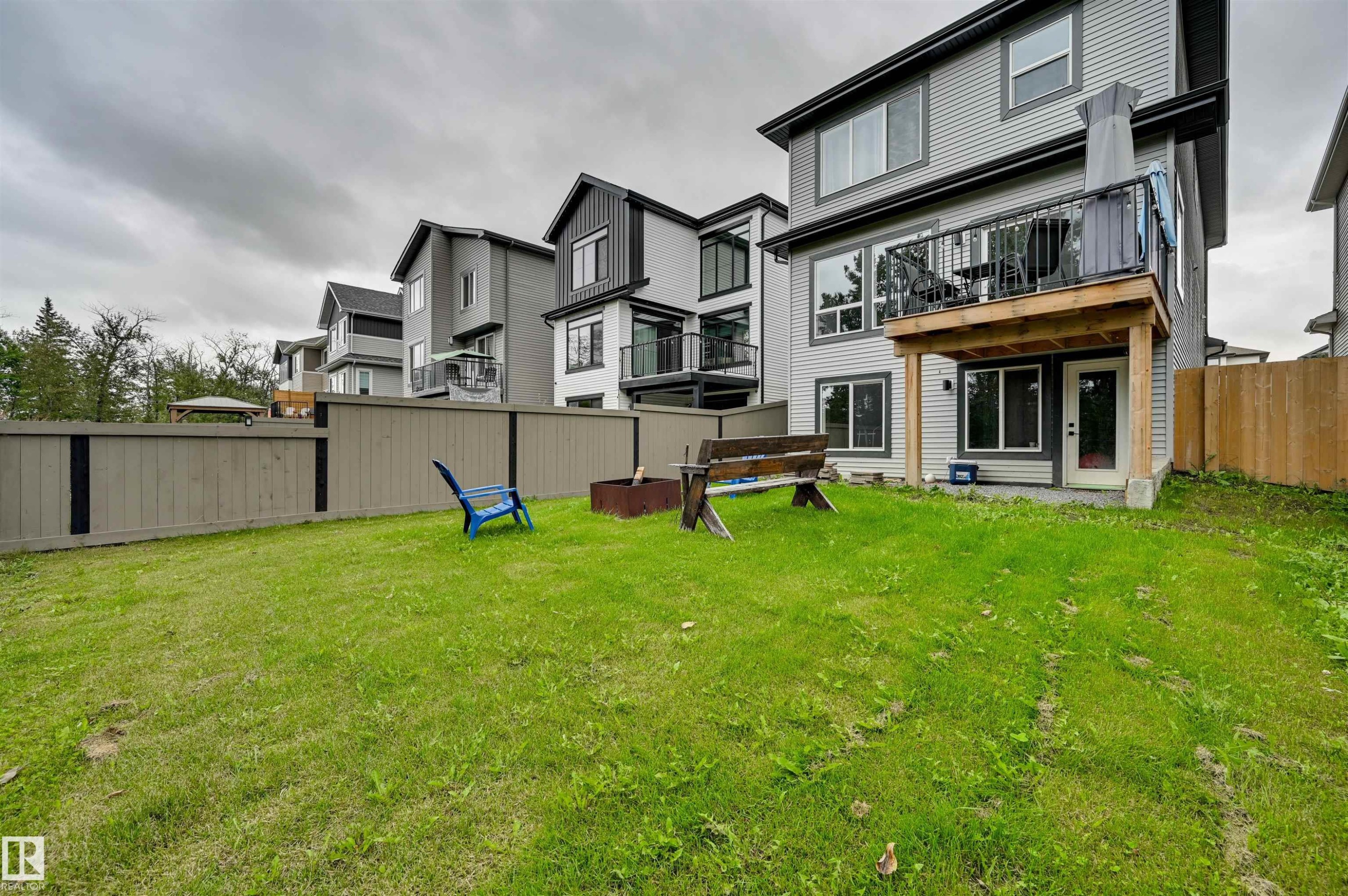 662 Astoria Way, Devon, AB