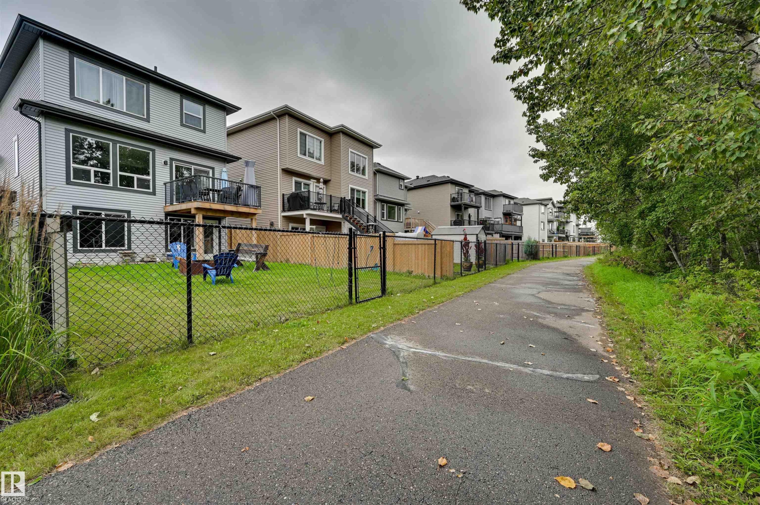 662 Astoria Way, Devon, AB