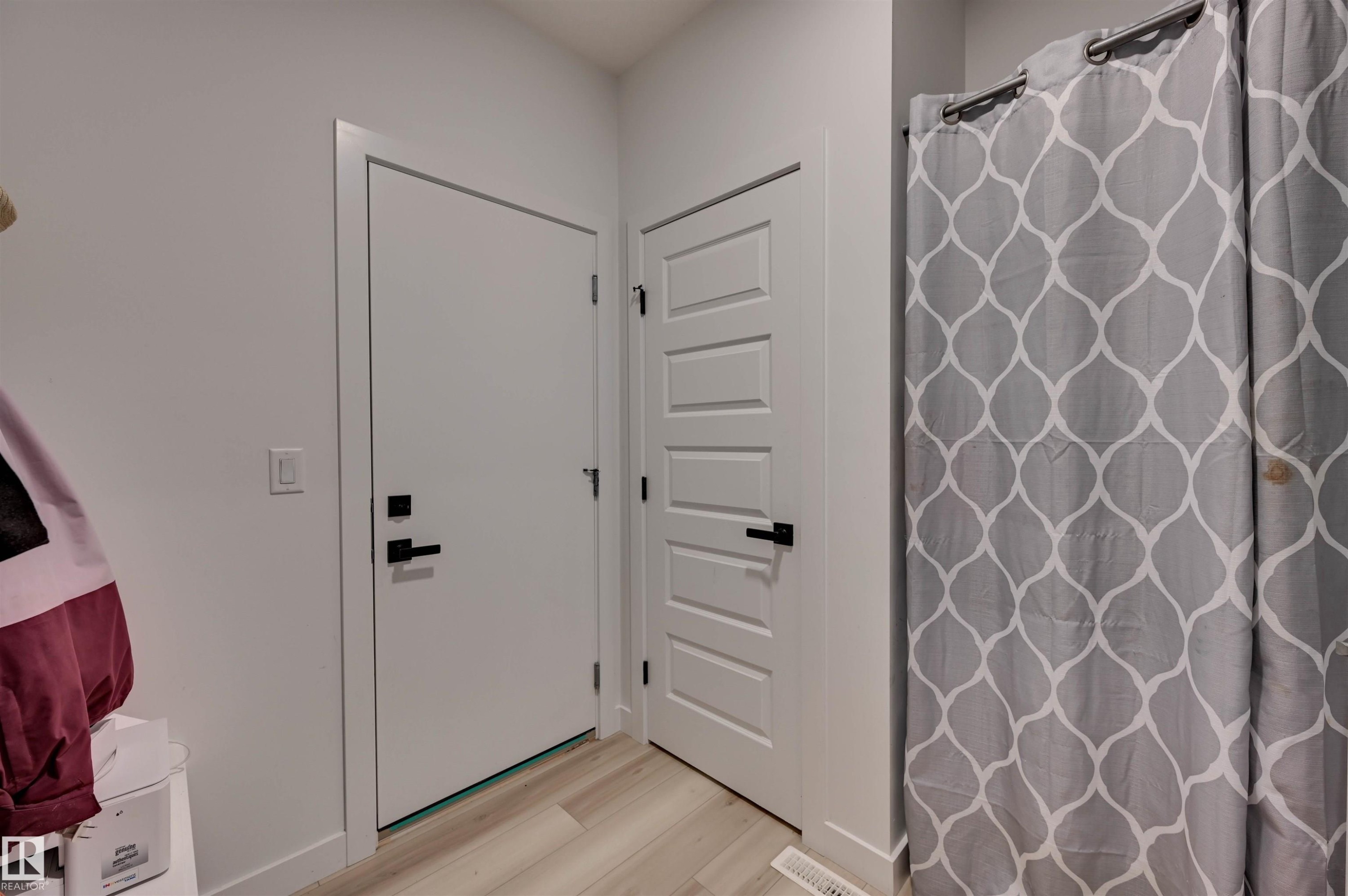 662 Astoria Way, Devon, AB