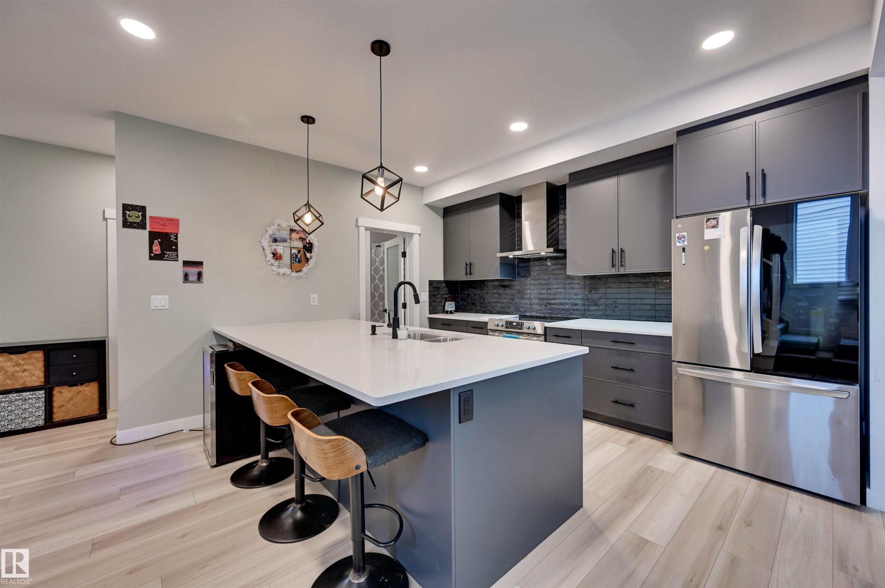 662 Astoria Way, Devon, AB
