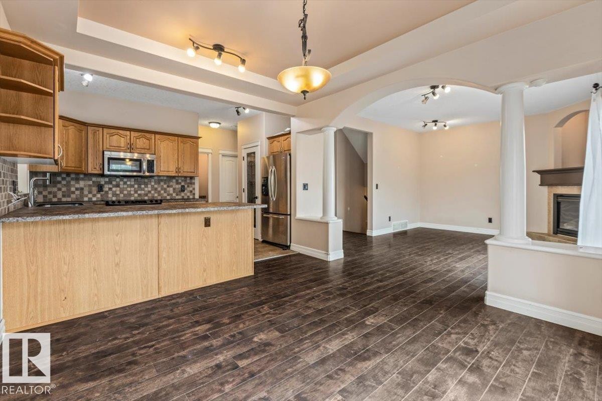 20743 56 Avenue Nw, Edmonton, AB