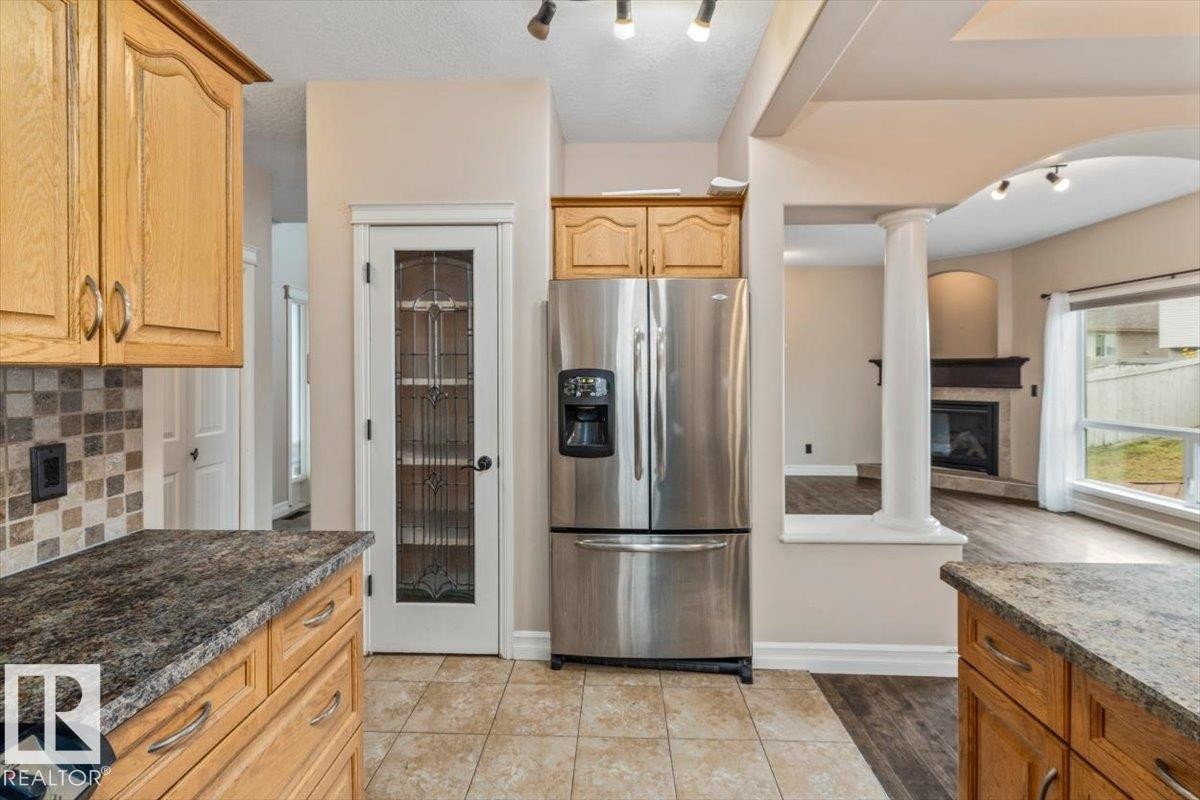 20743 56 Avenue Nw, Edmonton, AB