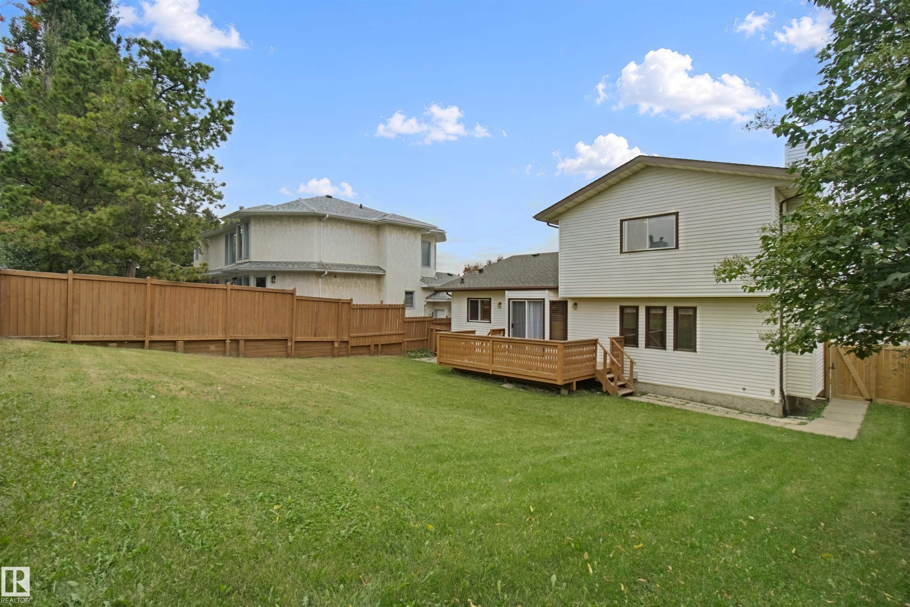 5828 181 Street Nw, Edmonton, AB