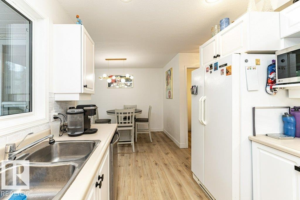 9787 176 Street Nw, Edmonton, AB
