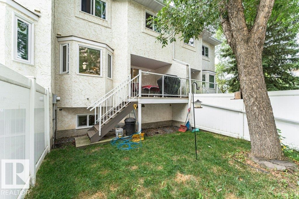 9787 176 Street Nw, Edmonton, AB