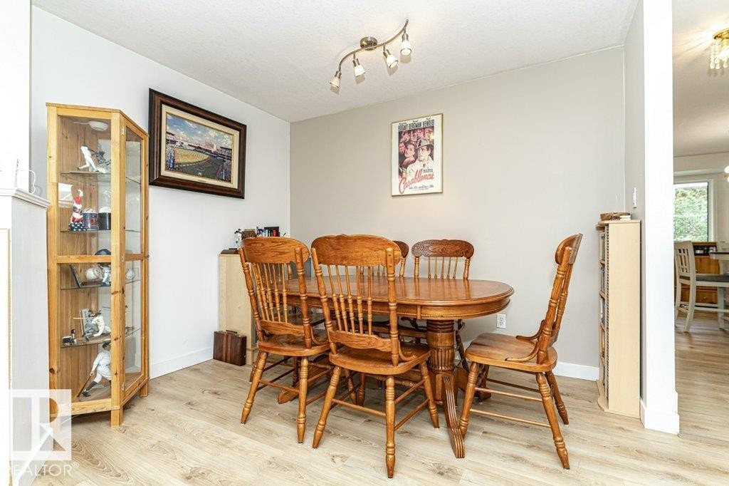 9787 176 Street Nw, Edmonton, AB