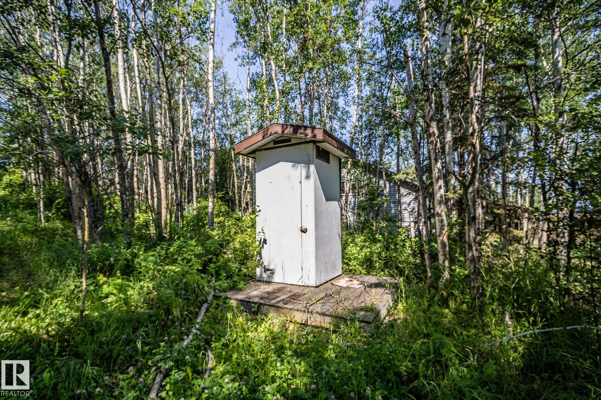 Image quality insufficient for description - 811 59209 Range Rd 95A, Rural St. Paul County, AB - Outdoor