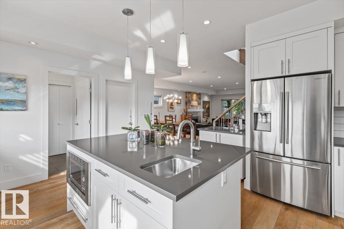 11324 87 Street Nw, Edmonton, AB
