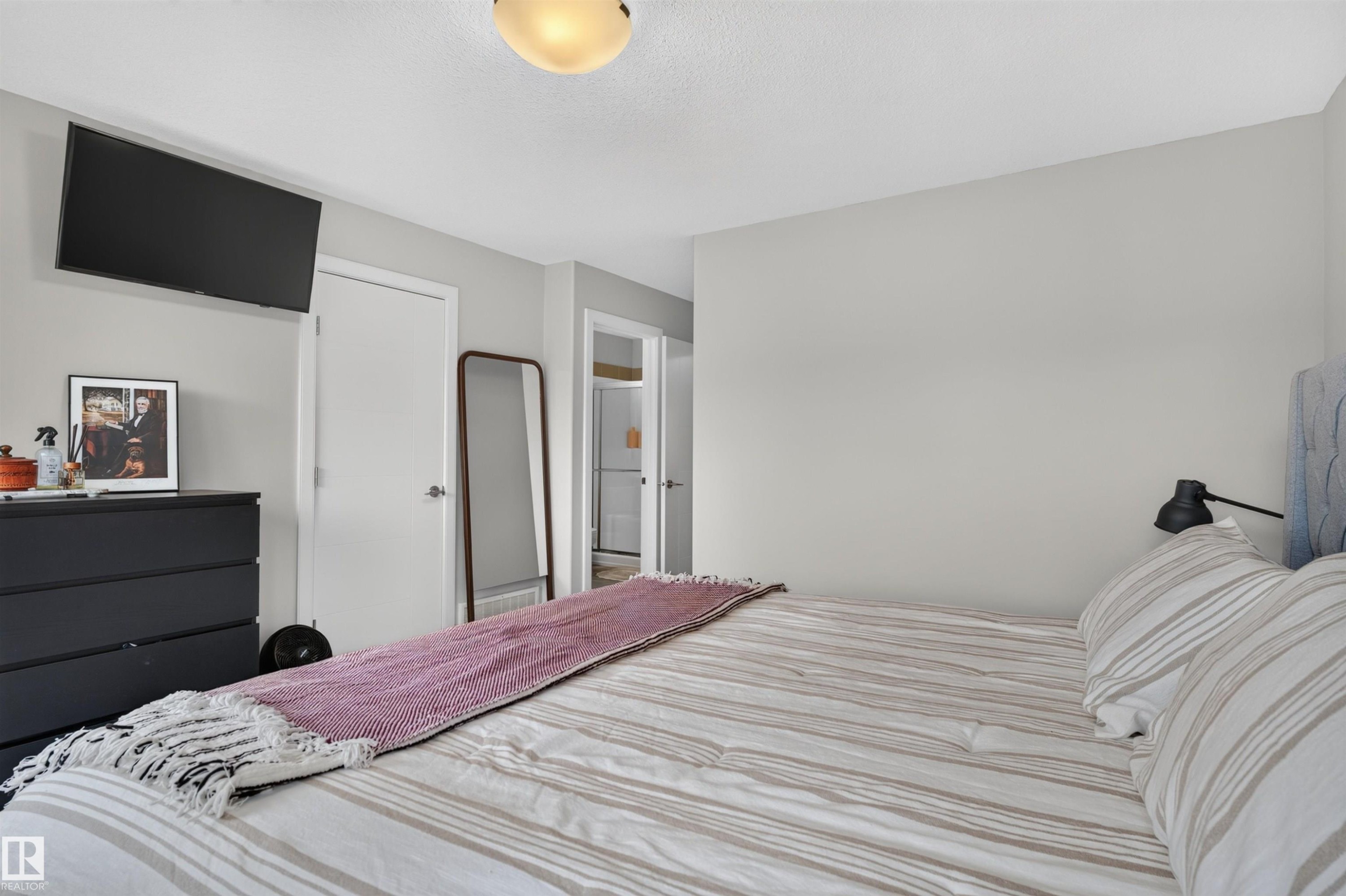 Additional content - 5130 Godson Close Nw, Edmonton, AB