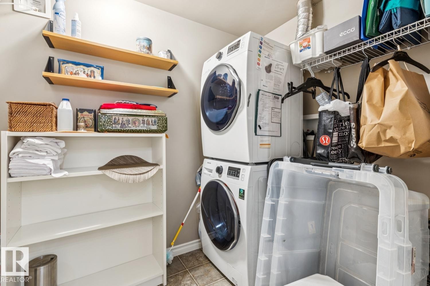 #113 7510 89 St Nw, Edmonton, AB - Indoor Photo Showing Laundry Room