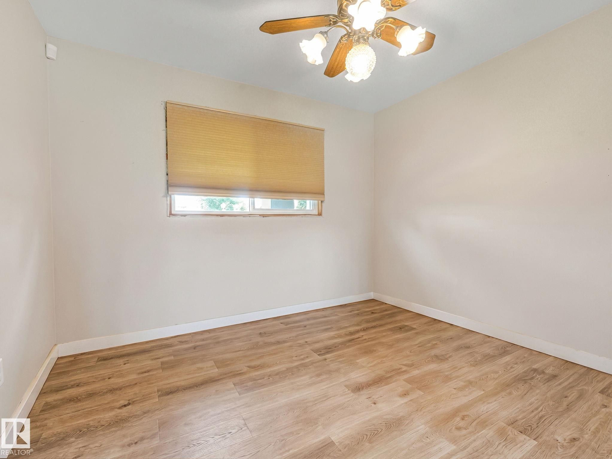 13807 92 Street Nw, Edmonton, AB