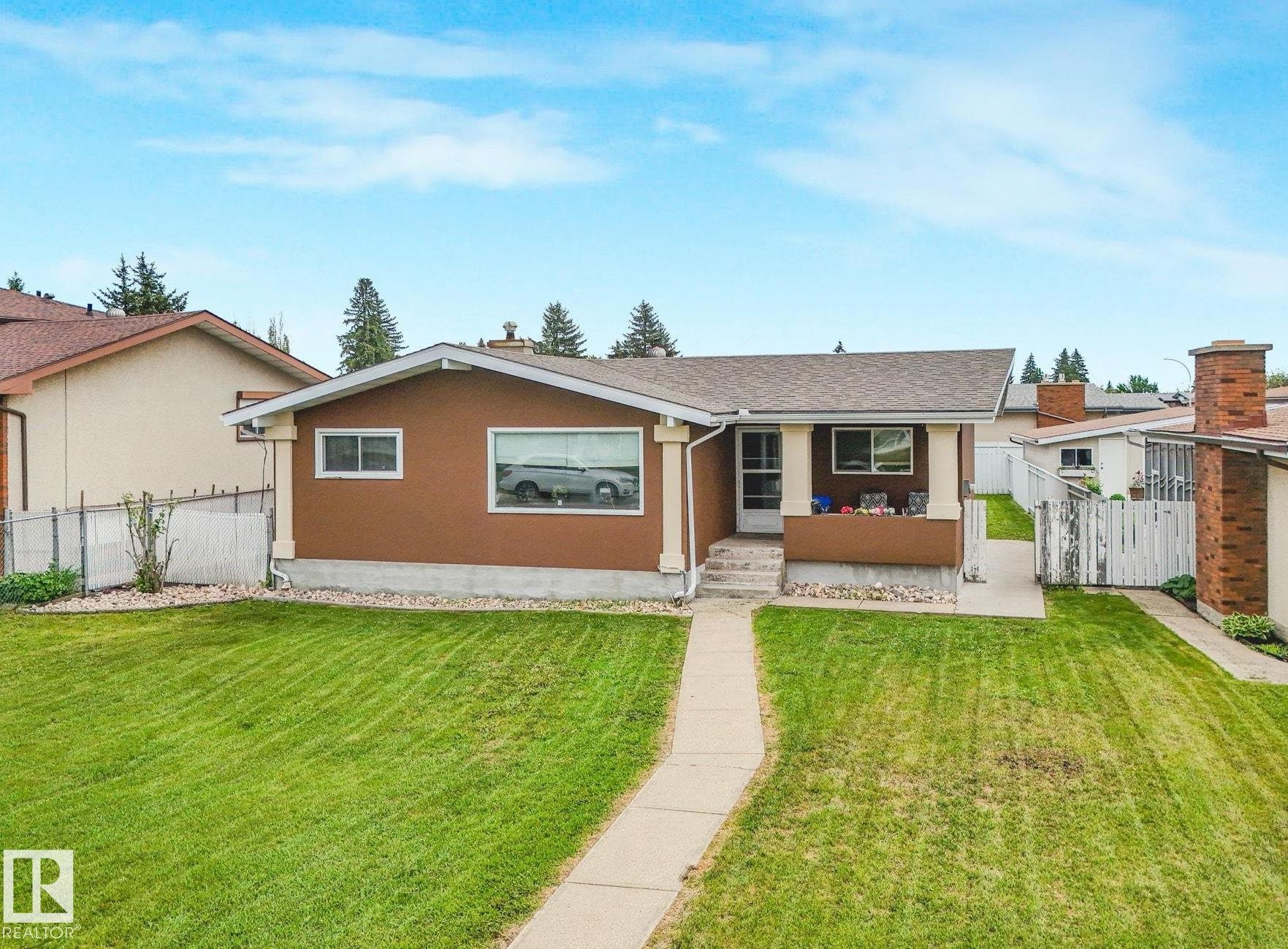 13807 92 Street Nw, Edmonton, AB