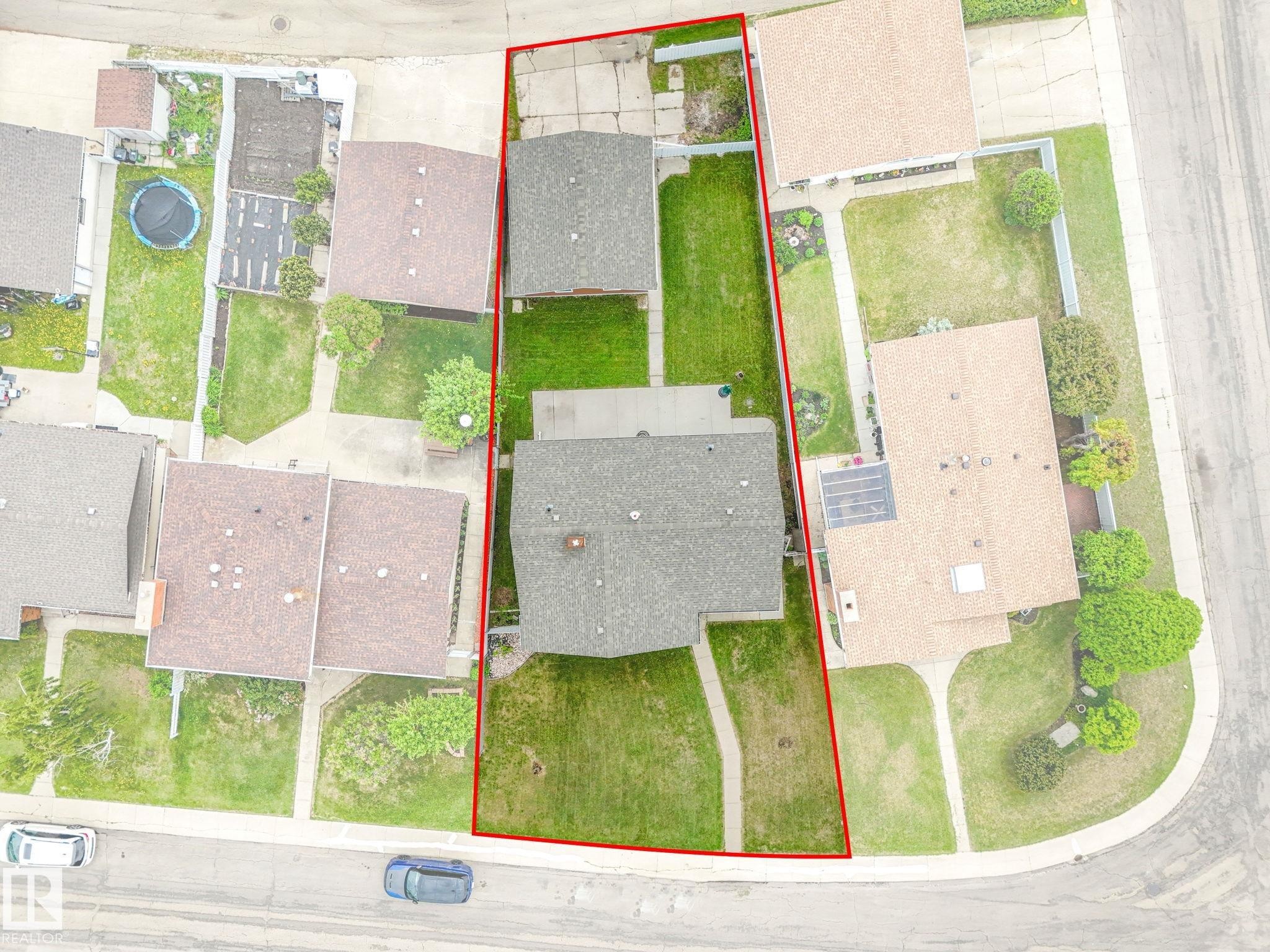 13807 92 Street Nw, Edmonton, AB