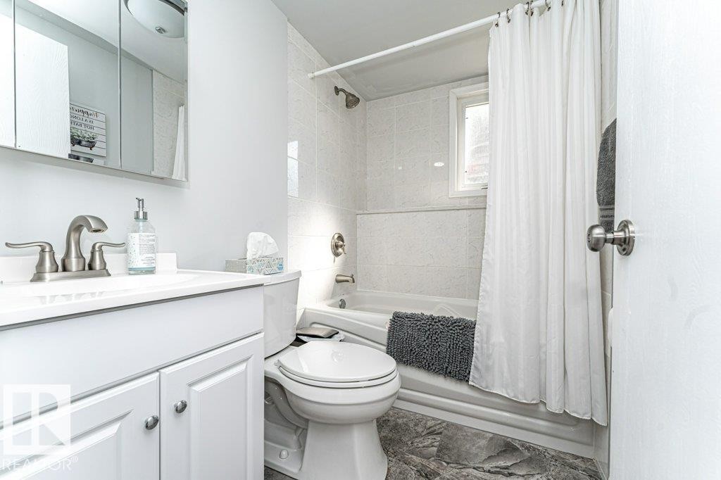 5924 11 Avenue Nw, Edmonton, AB