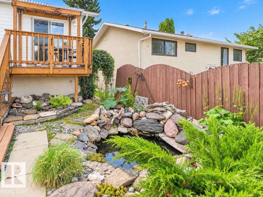 5924 11 Avenue Nw, Edmonton, AB