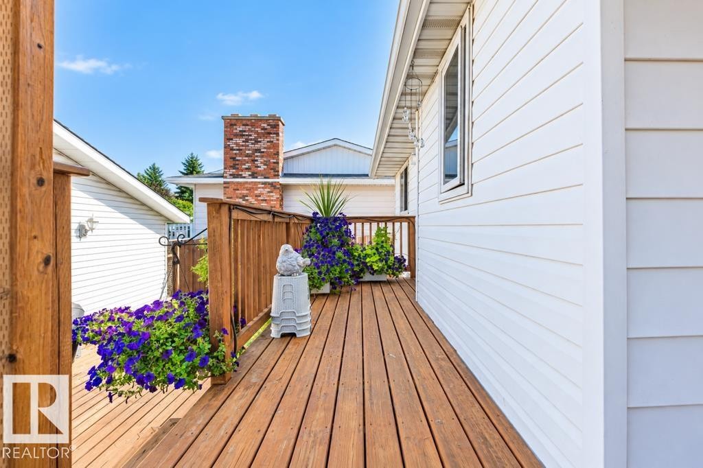5924 11 Avenue Nw, Edmonton, AB