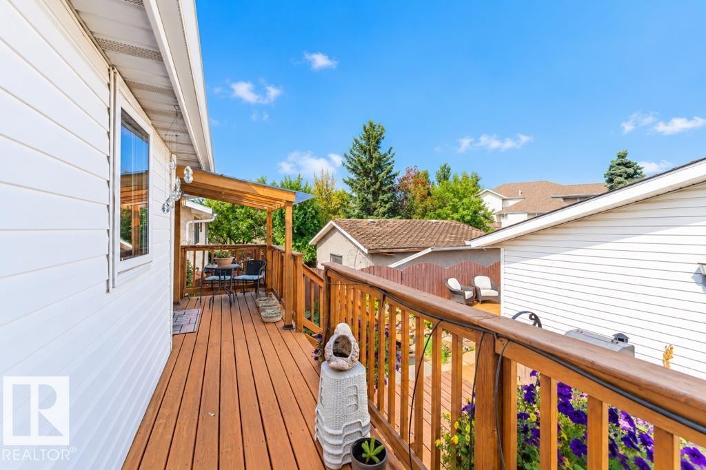 5924 11 Avenue Nw, Edmonton, AB