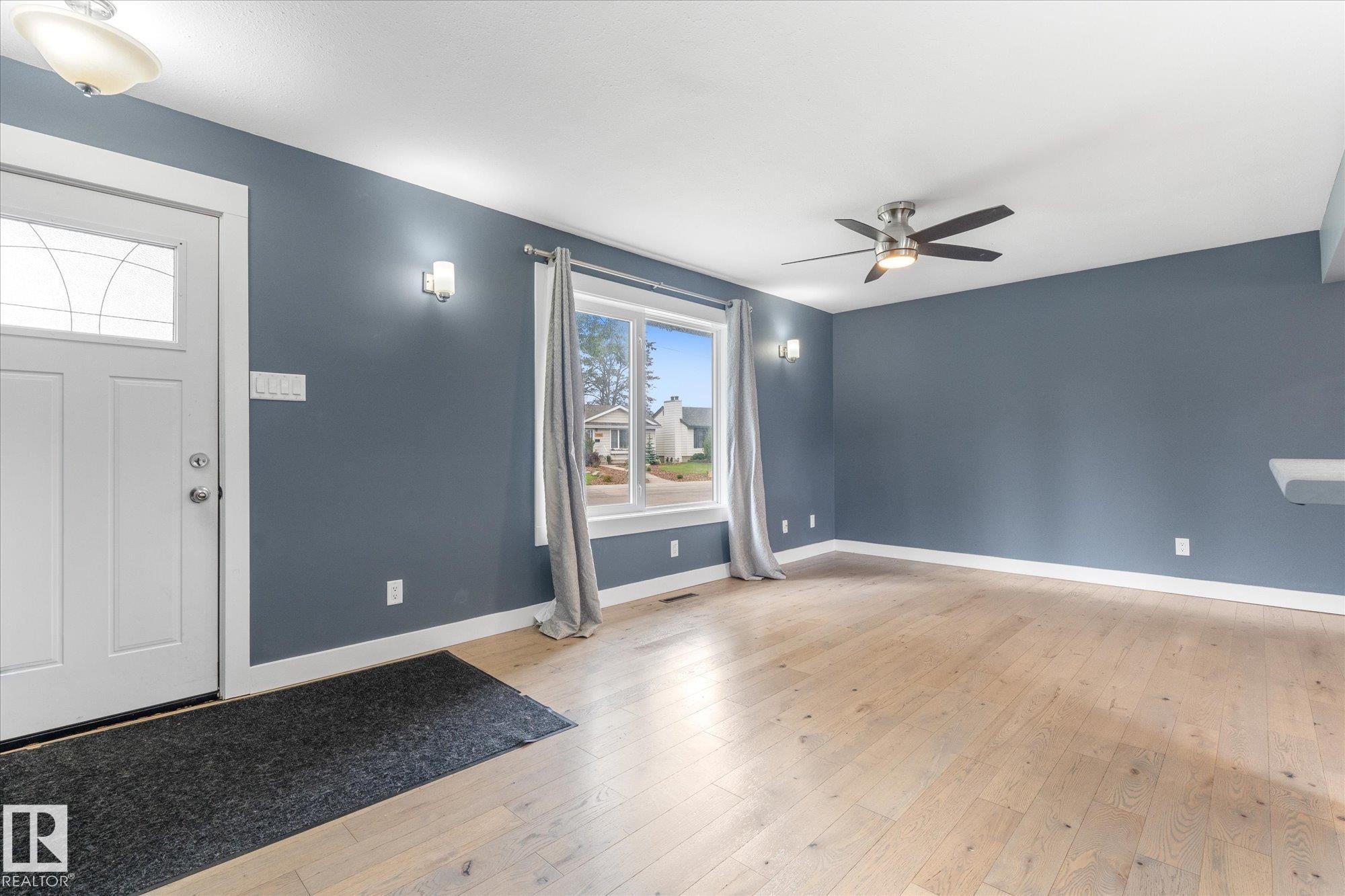 10945 164 Street Nw, Edmonton, AB