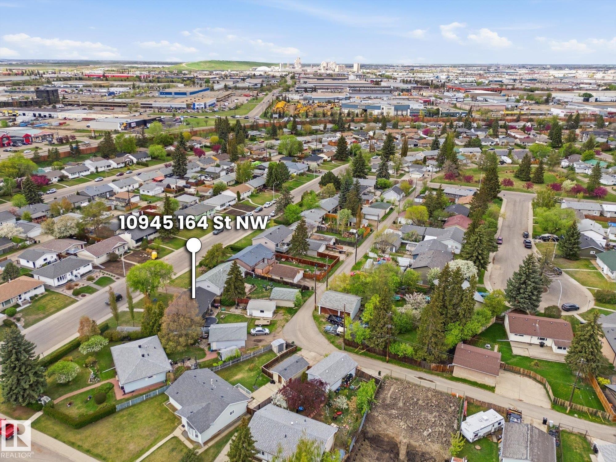 10945 164 Street Nw, Edmonton, AB