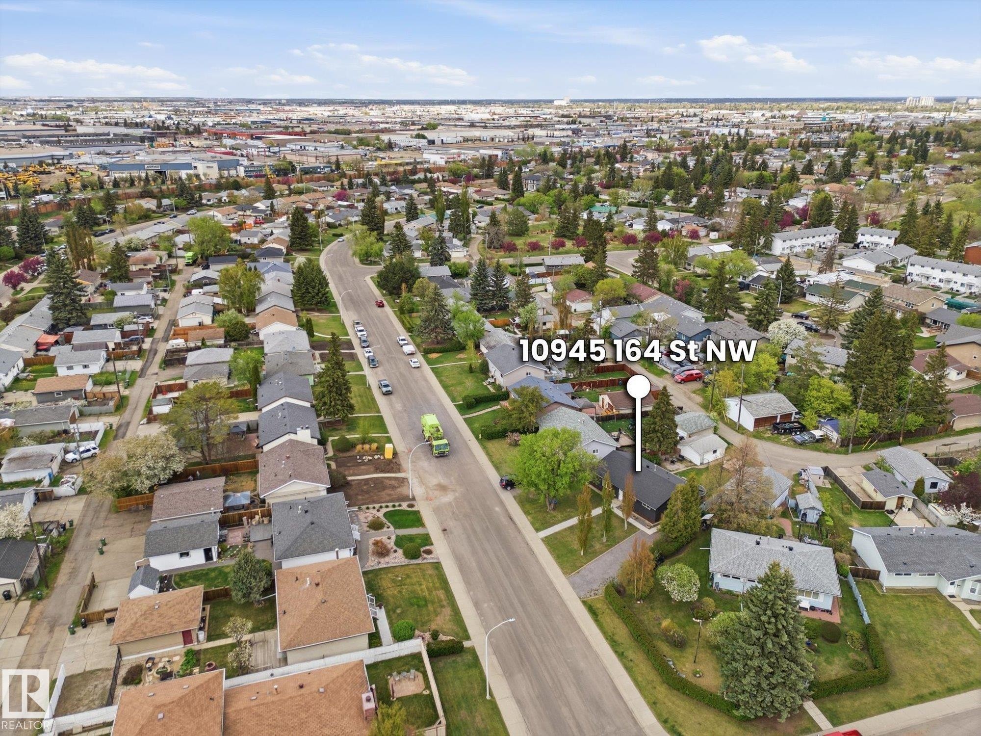 10945 164 Street Nw, Edmonton, AB