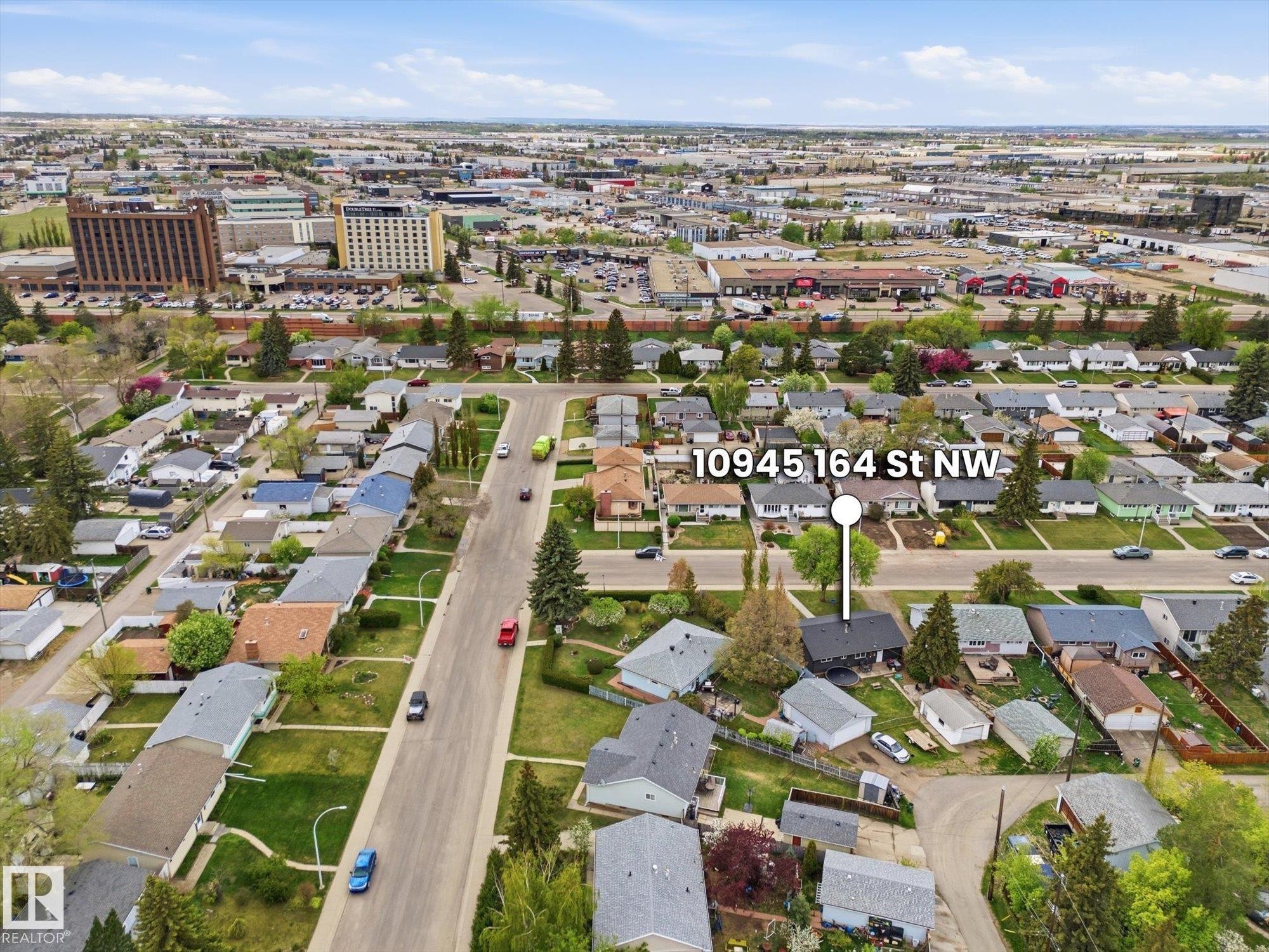 10945 164 Street Nw, Edmonton, AB