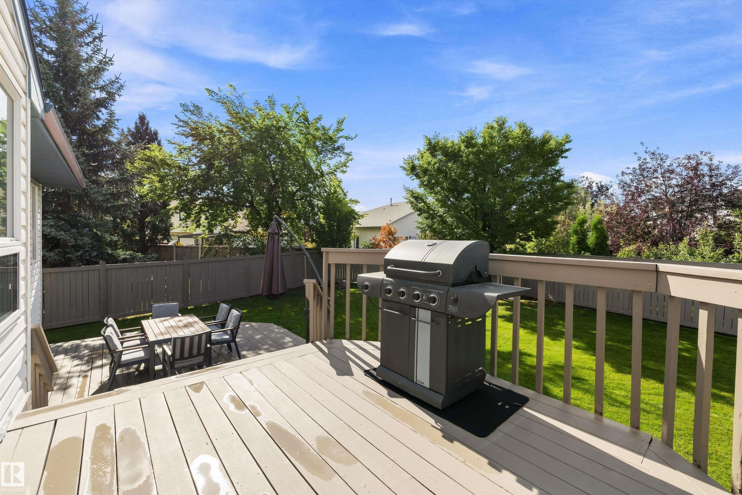 17226 113A Street Nw, Edmonton, AB
