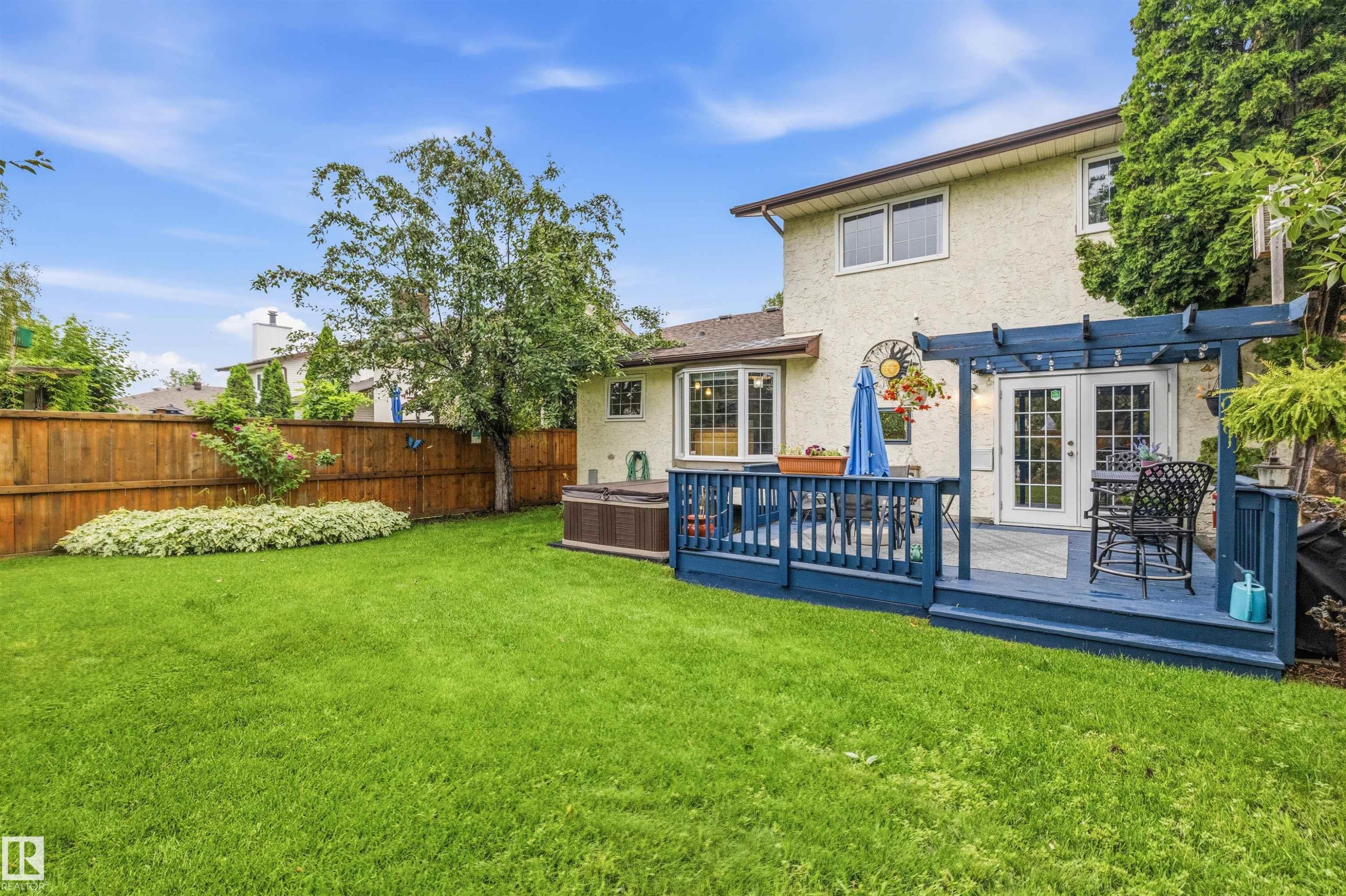 15915 112 Street Nw, Edmonton, AB - Outdoor With Deck Patio Veranda
