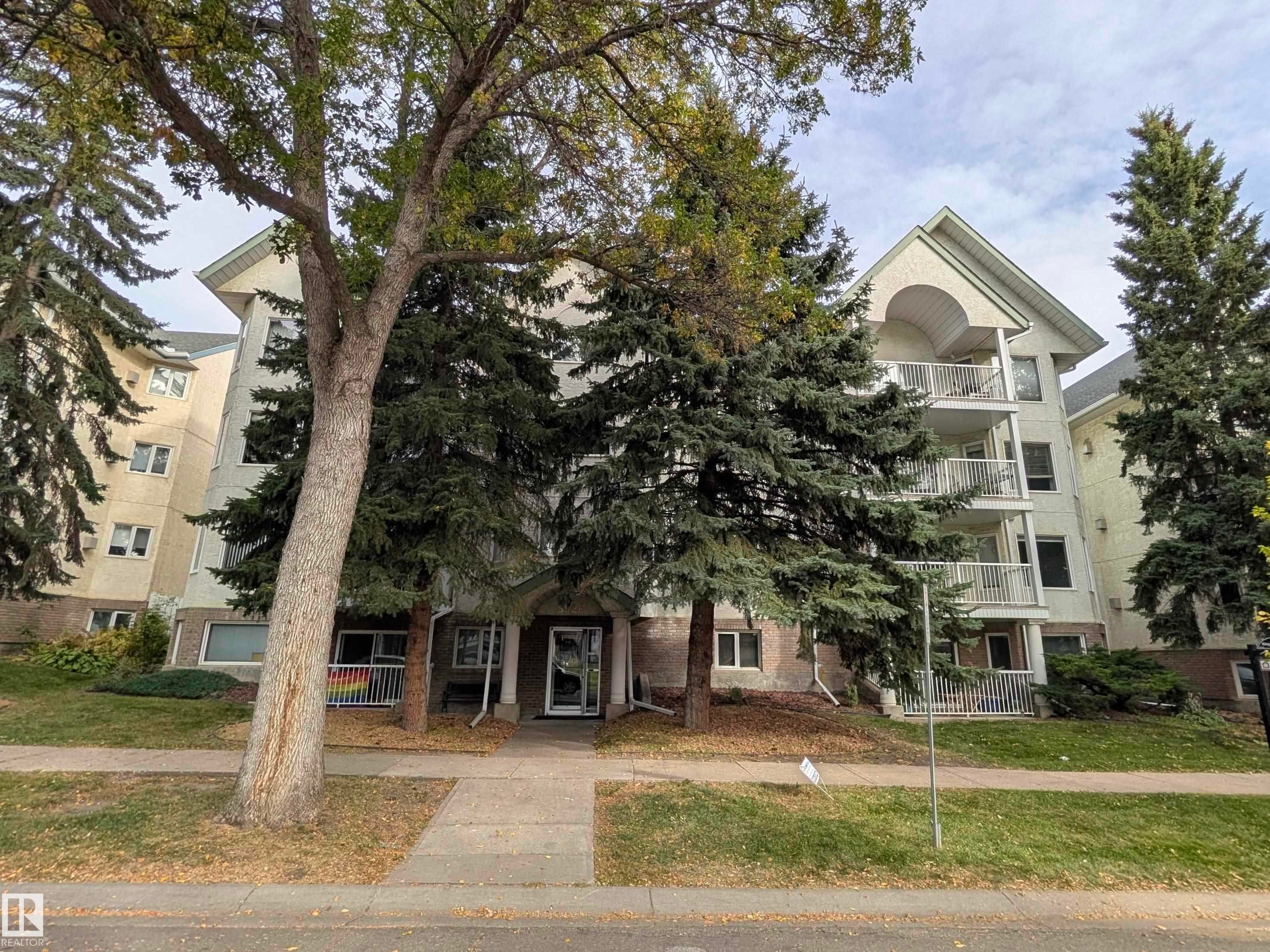 #18 9926 80 Av Nw, Edmonton, AB