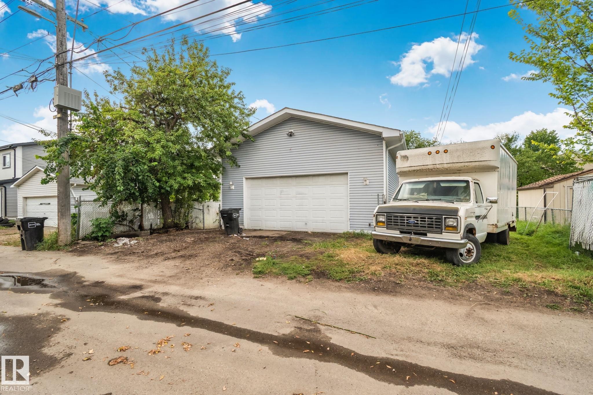 Additional content - 11935 125 Street Nw, Edmonton, AB