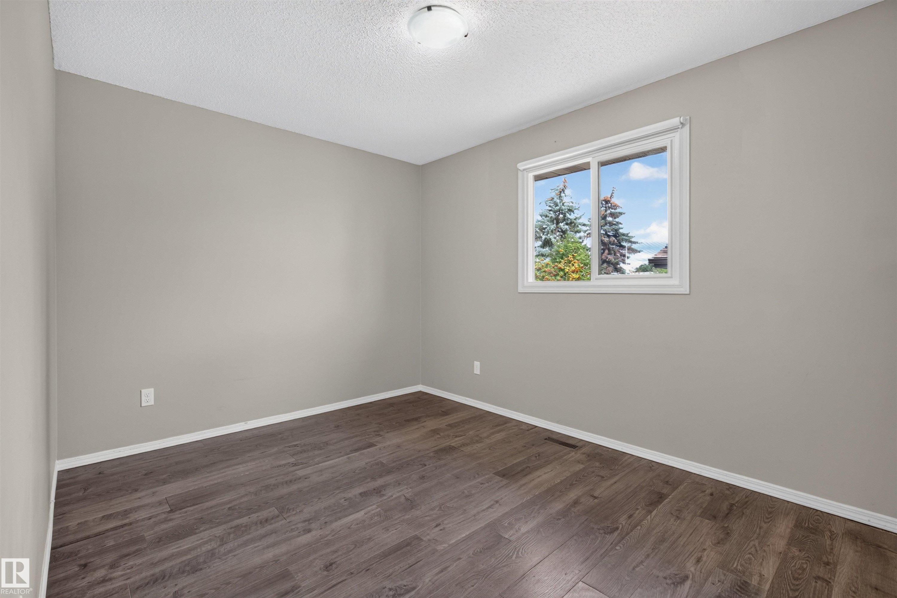 3968 55 Street Nw, Edmonton, AB