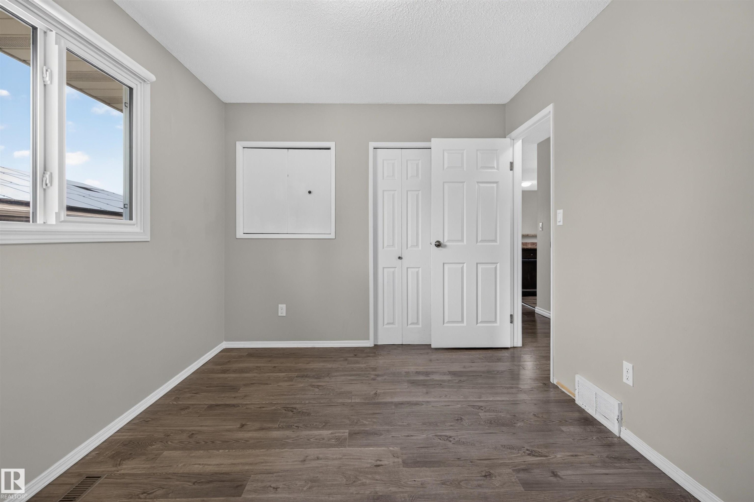 3968 55 Street Nw, Edmonton, AB