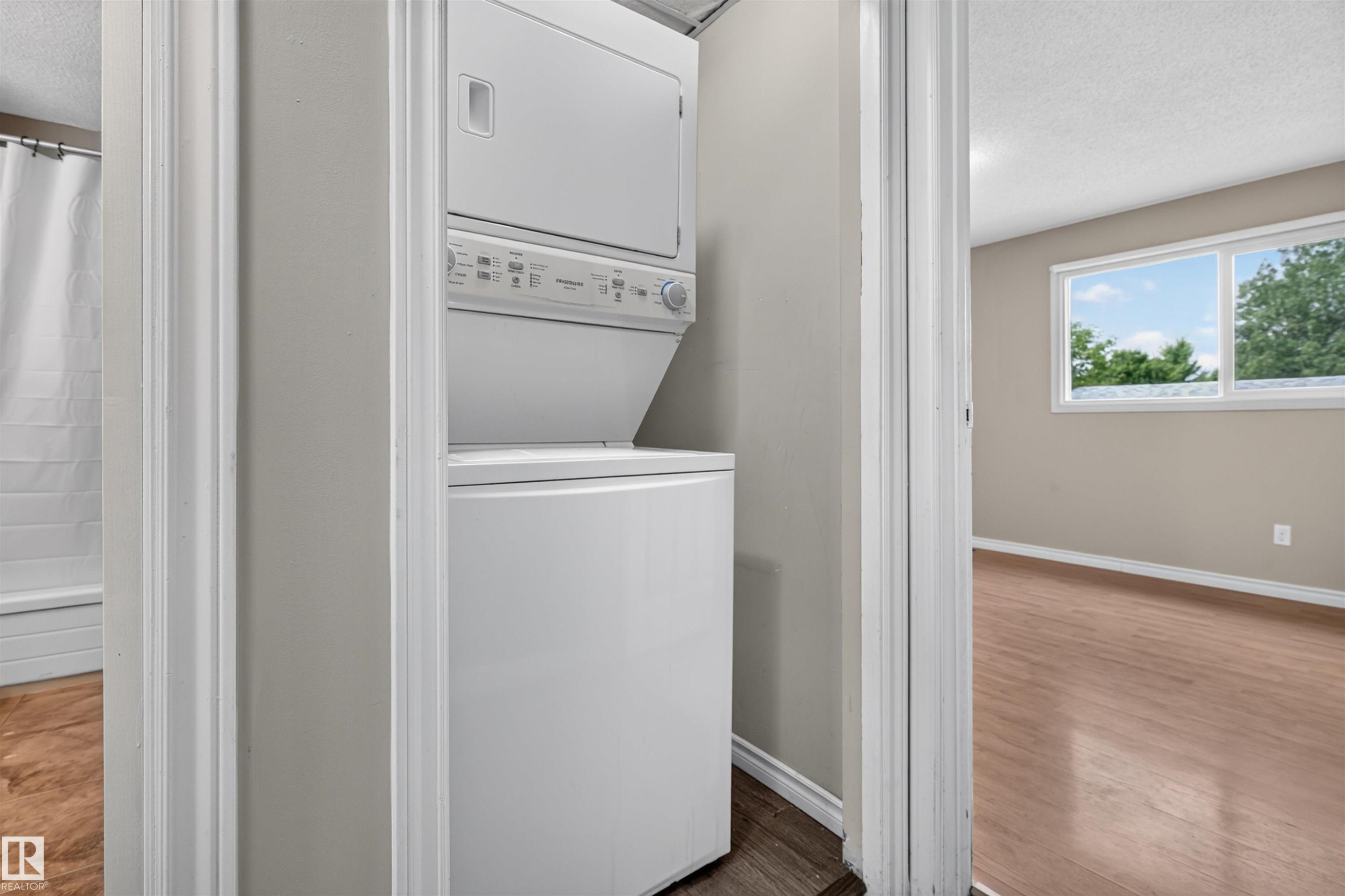 3968 55 Street Nw, Edmonton, AB