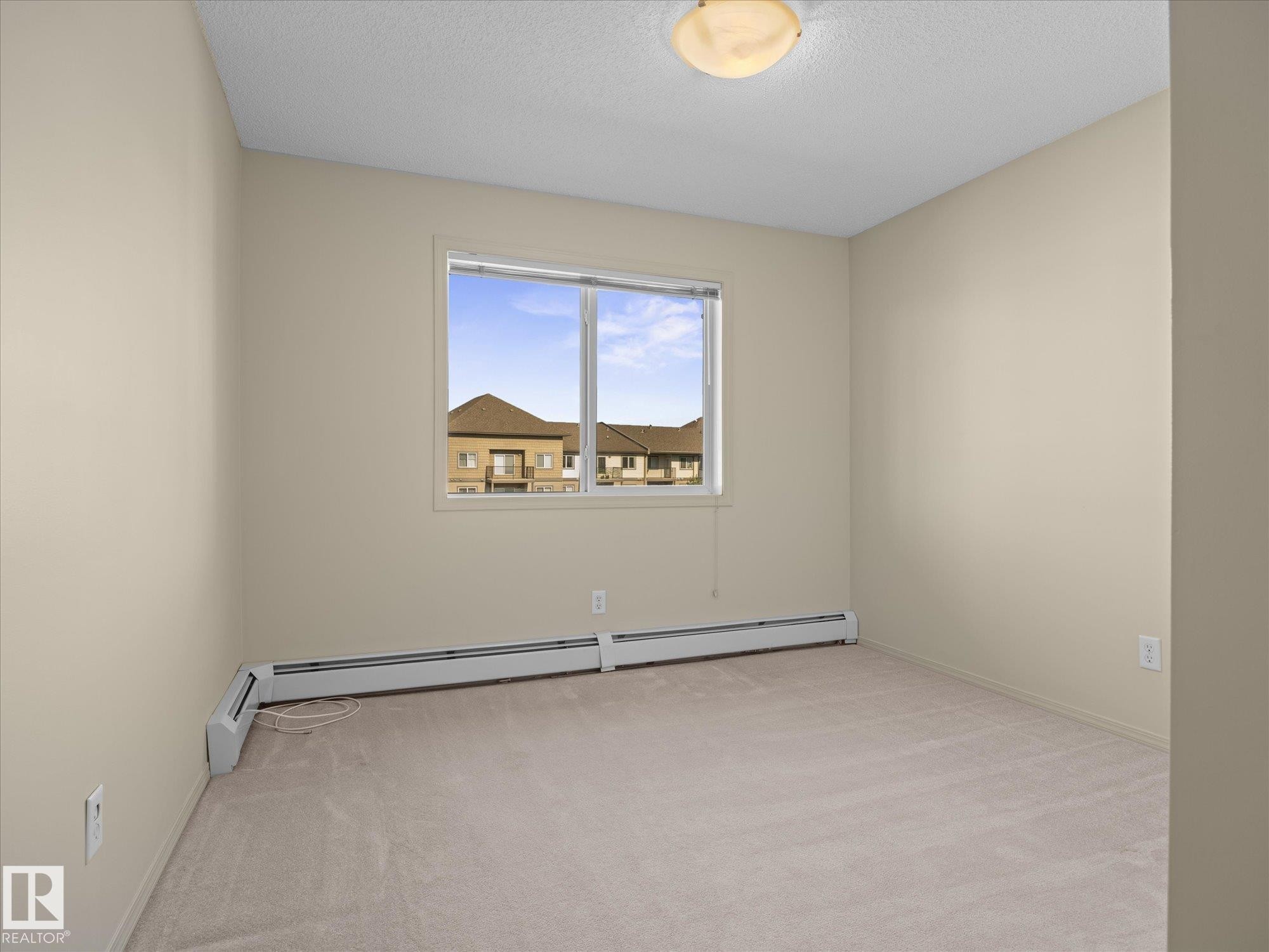 #413 309 Clareview Station Dr Nw, Edmonton, AB