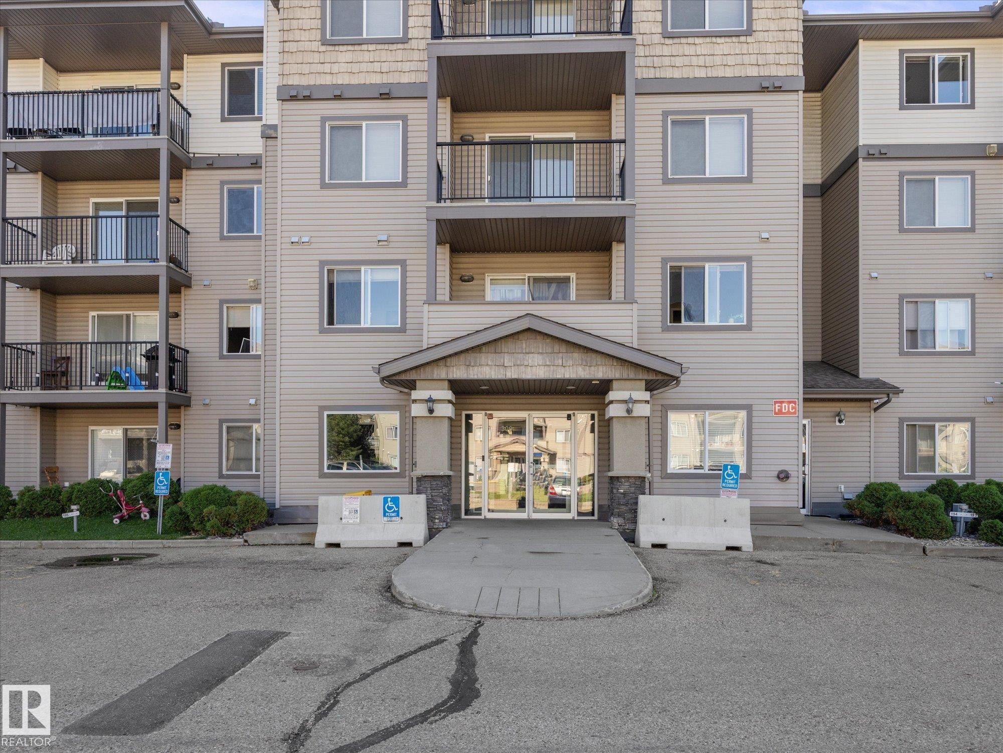 #413 309 Clareview Station Dr Nw, Edmonton, AB