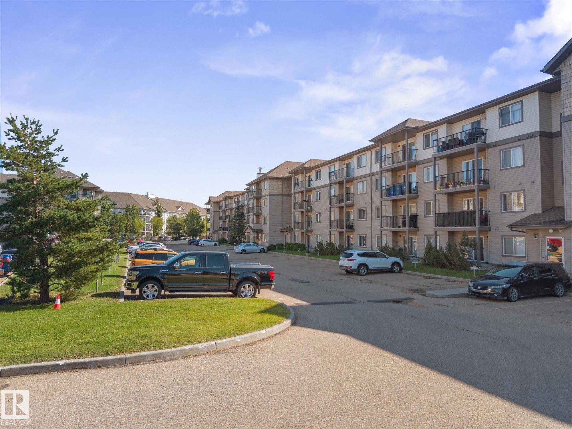 #413 309 Clareview Station Dr Nw, Edmonton, AB