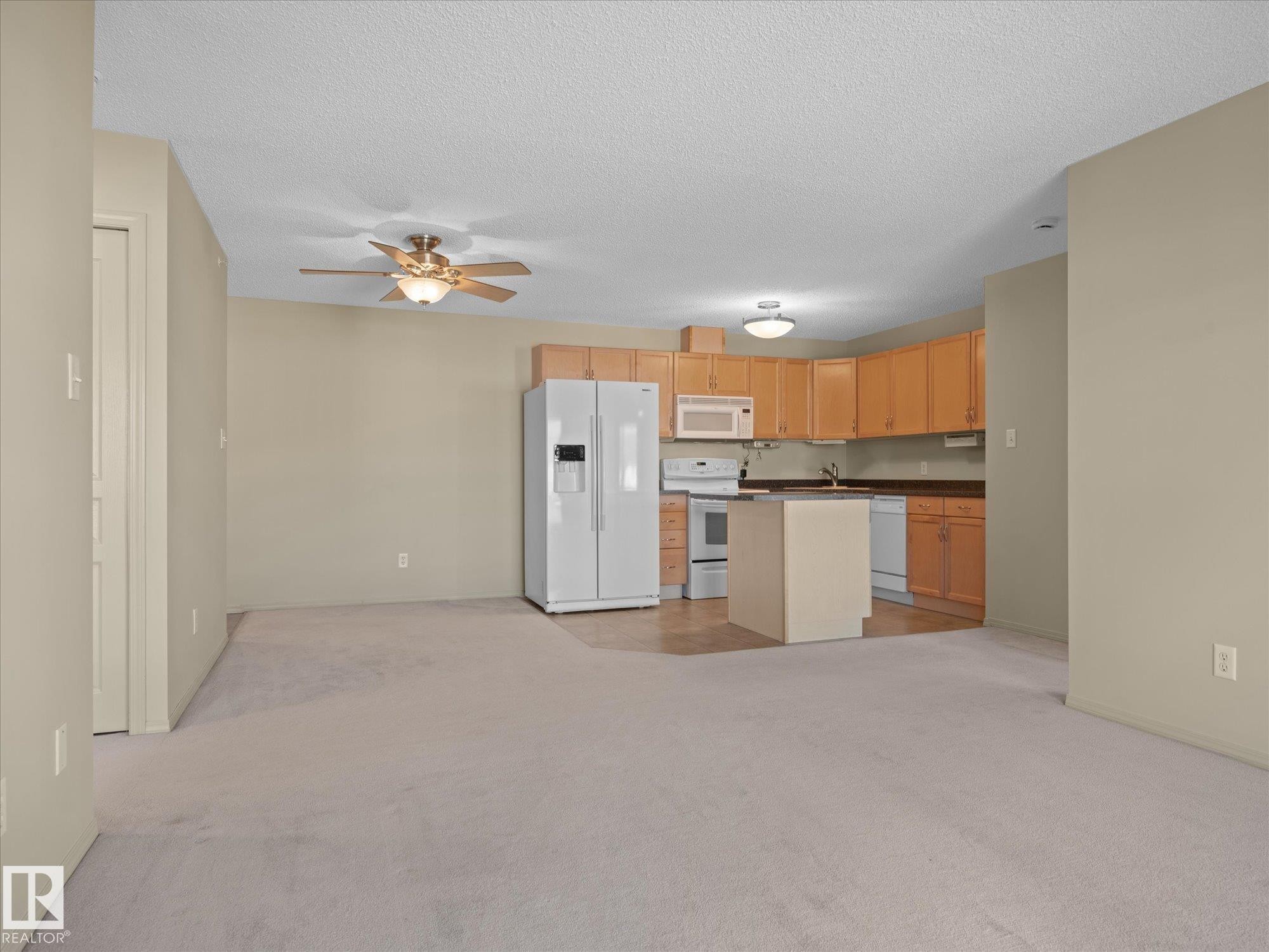 #413 309 Clareview Station Dr Nw, Edmonton, AB